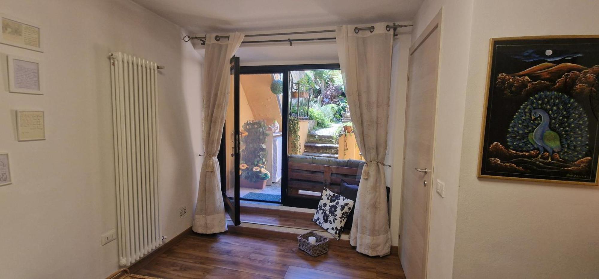 Monica Appartamento Con Giardino Al Ponte Vecchio ฟลอเรนซ์ ภายนอก รูปภาพ